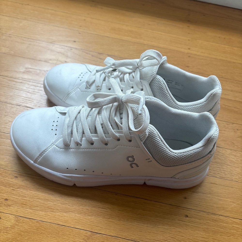 On cloud Roger women’s